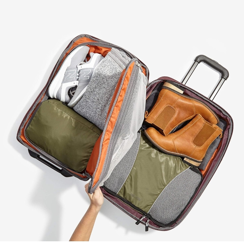 Stylish Limited Edition Emerald Travel Bag